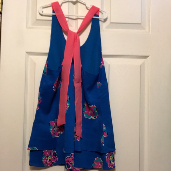 Top - Picture 2 of 3